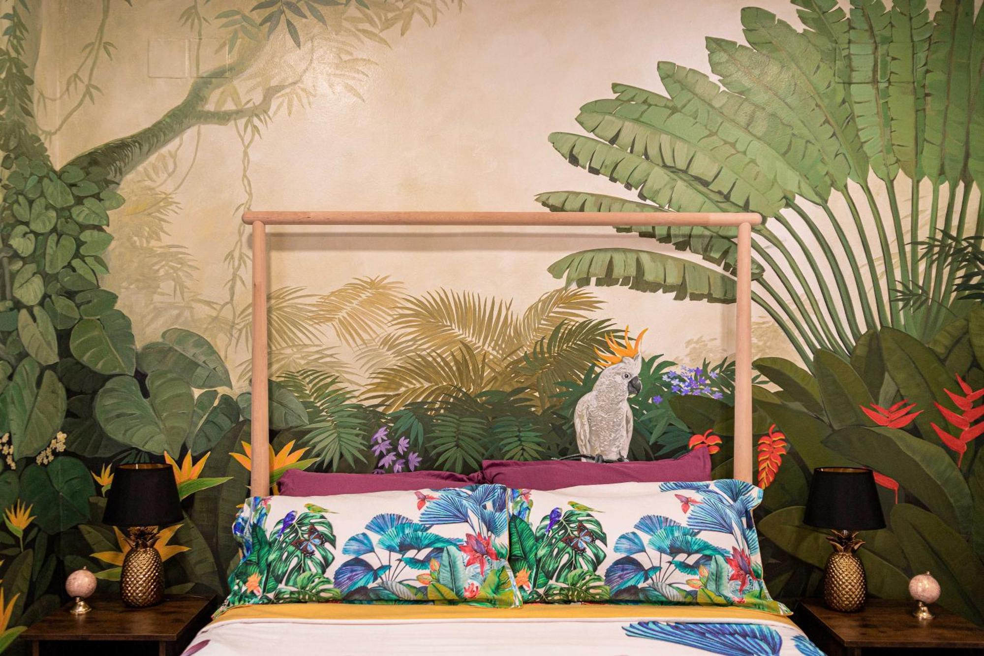 Artistic Flat Next To Ruzafa Welcome To The Jungle Valencia Luaran gambar