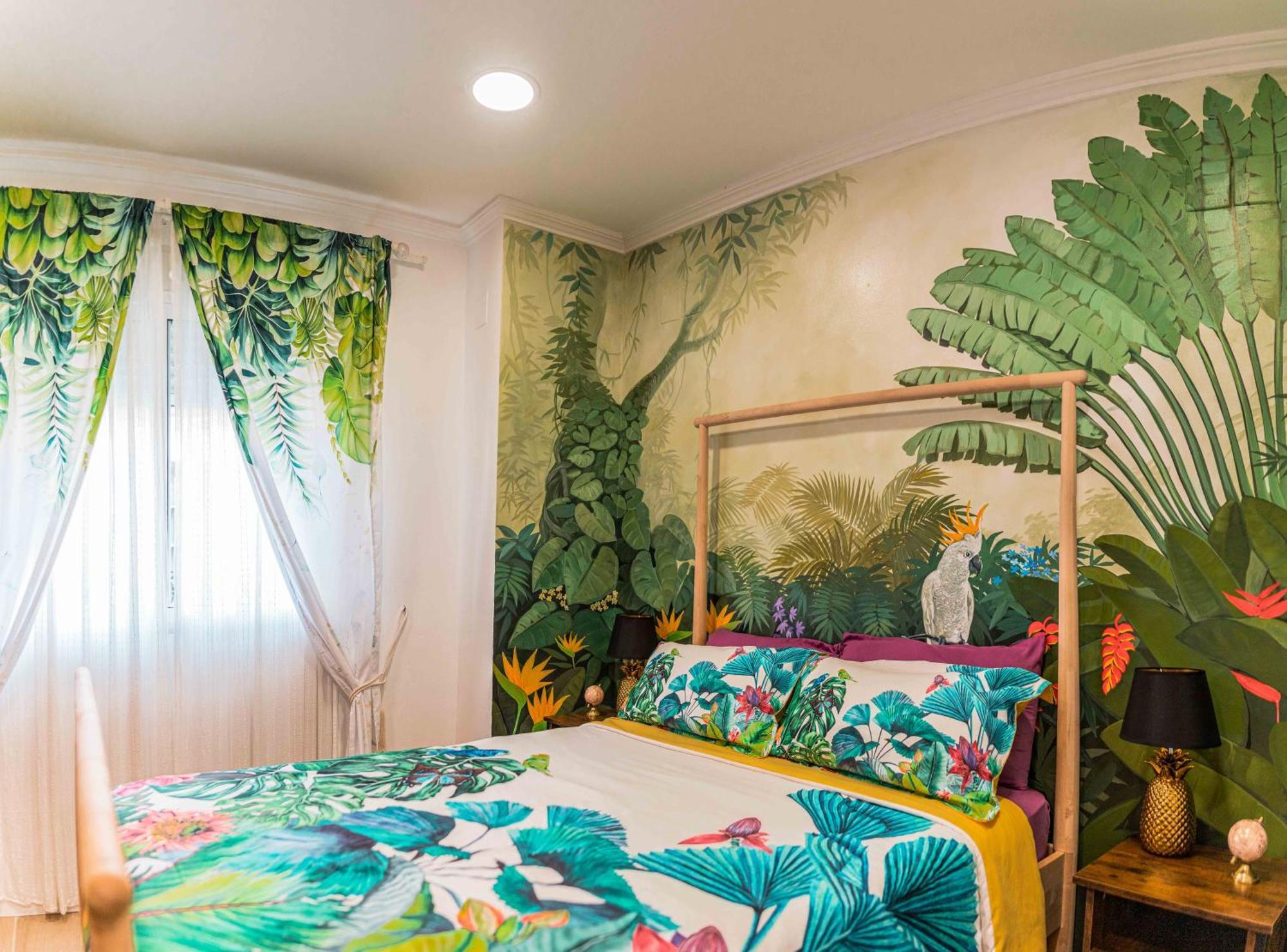 Artistic Flat Next To Ruzafa Welcome To The Jungle Valencia Luaran gambar
