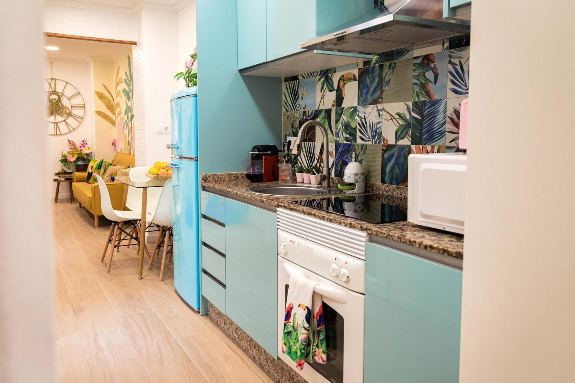 Artistic Flat Next To Ruzafa Welcome To The Jungle Valencia Luaran gambar